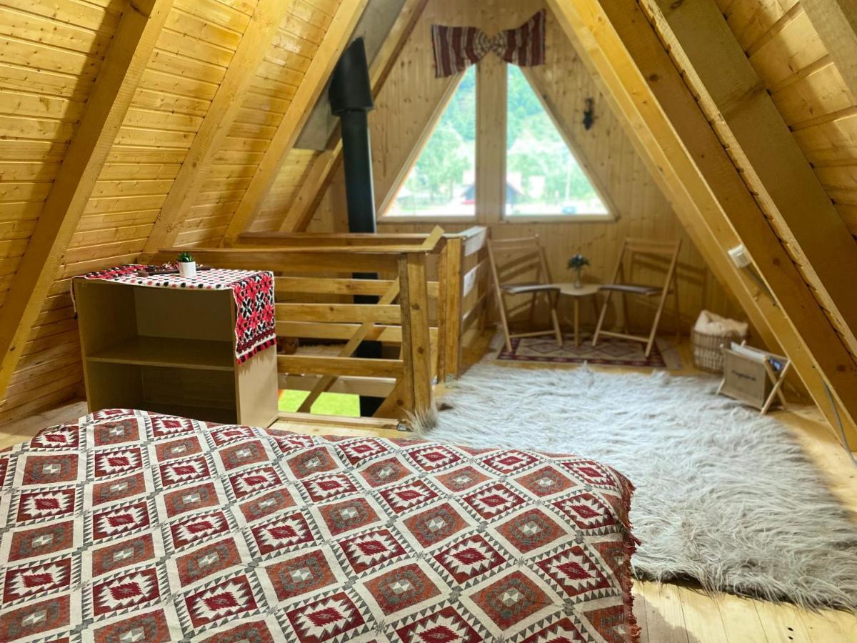 Cabanutze Satic Villa Rucăr Kültér fotó