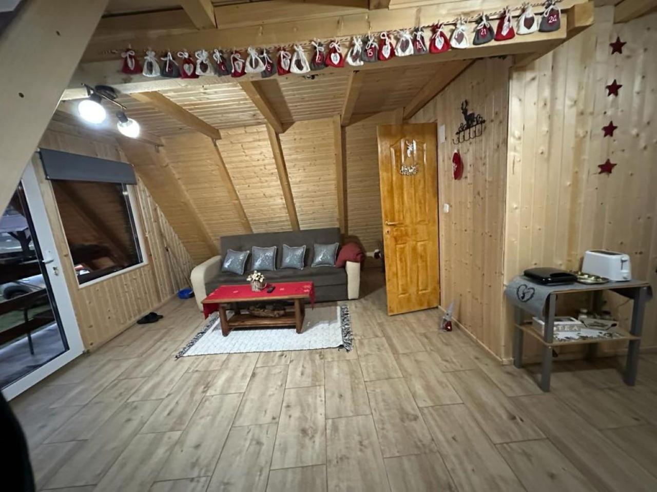 Cabanutze Satic Villa Rucăr Kültér fotó