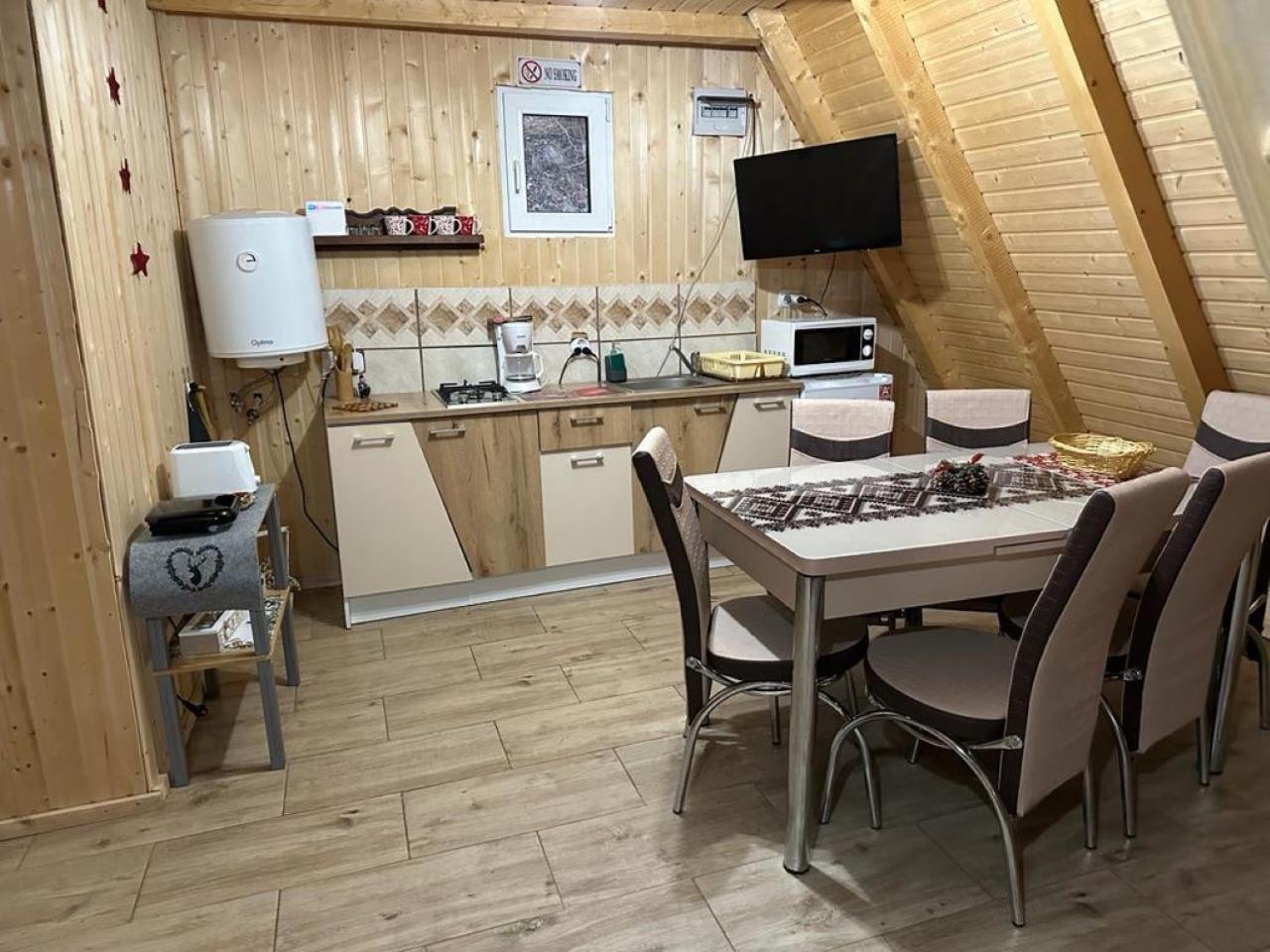 Cabanutze Satic Villa Rucăr Kültér fotó