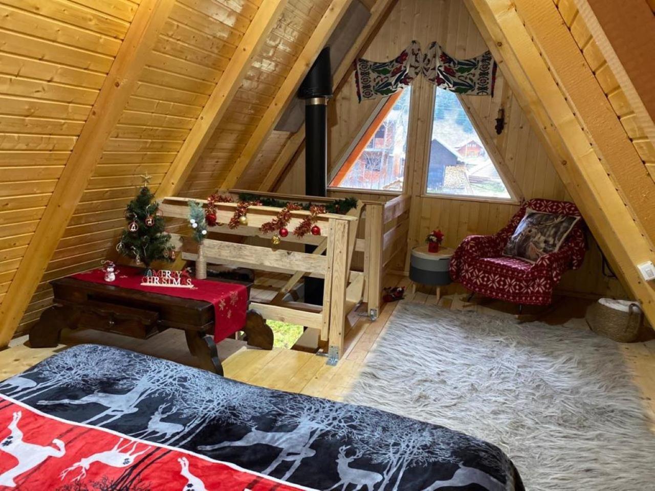 Cabanutze Satic Villa Rucăr Kültér fotó